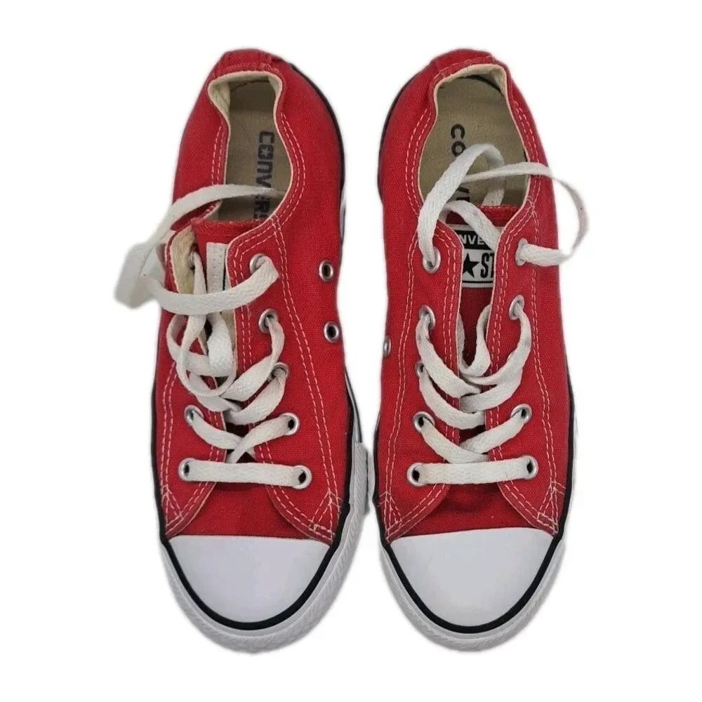 Converse Chuck Taylor All Star Low Top Red Youth Size 2 Kids Sneakers 3J236 EUC